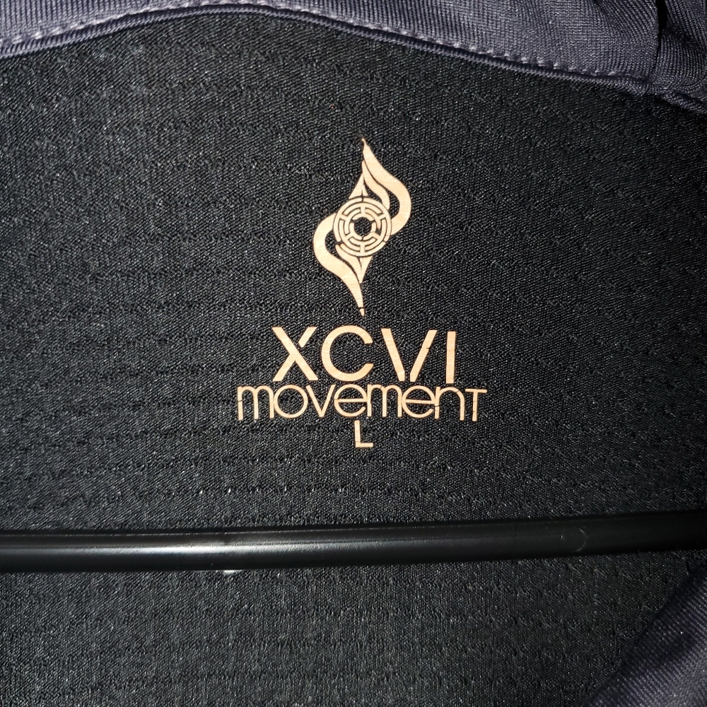 Xcvi Movement Active Jacket - Large - image 2